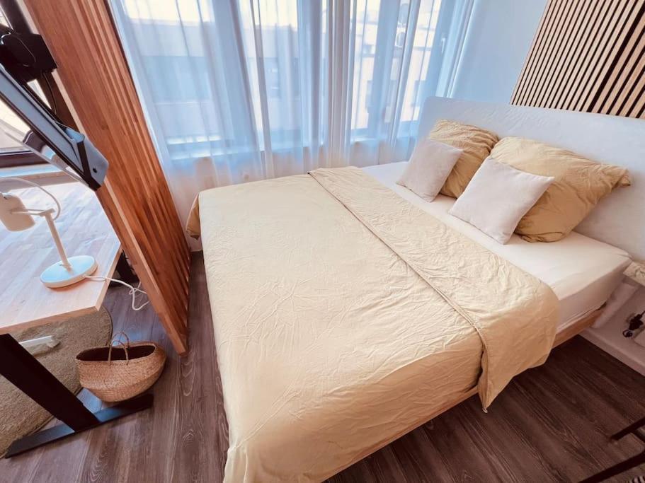 The Room - Direkt In Der Stadt! Bochum Buitenkant foto